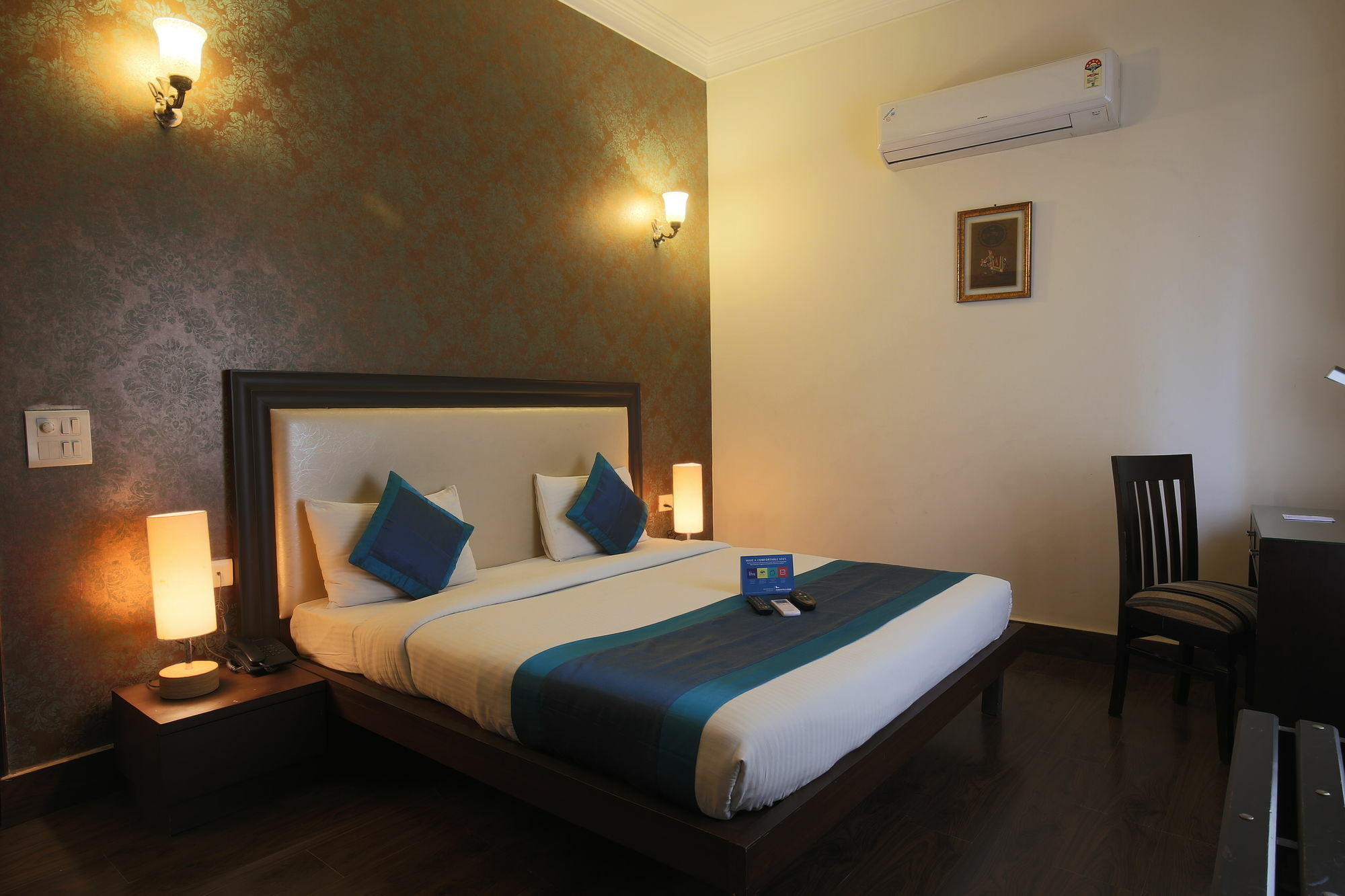 Fabhotel Aashray Nehru Place Yeni Delhi Dış mekan fotoğraf